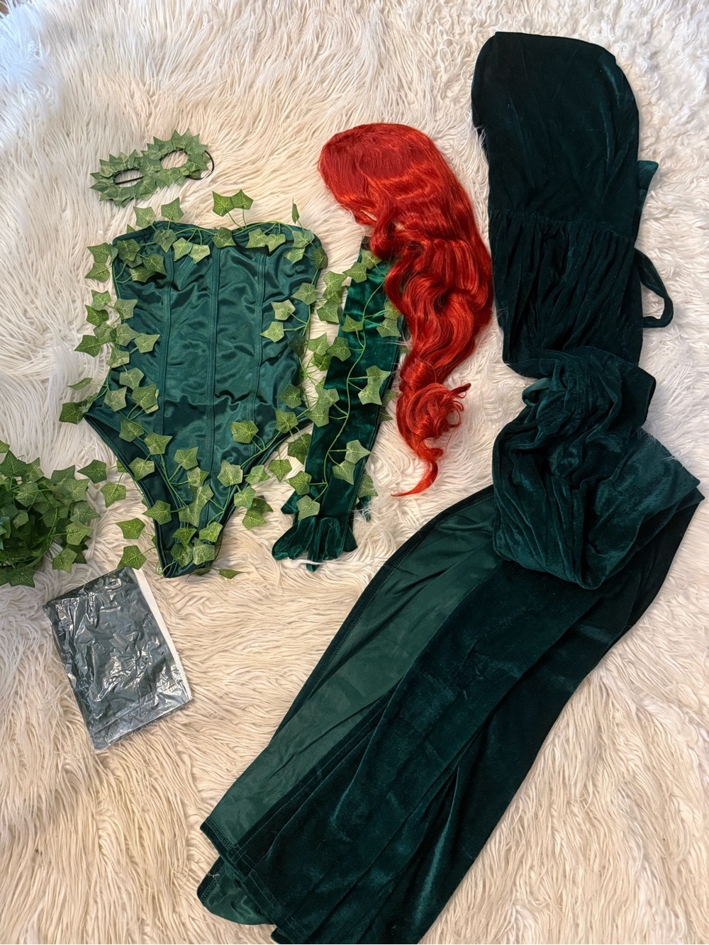 Womens handmade poison ivy (D14)
